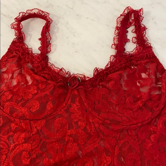 Cacique Red lace Négligée w/string thong 18/20 - Picture 4 of 5